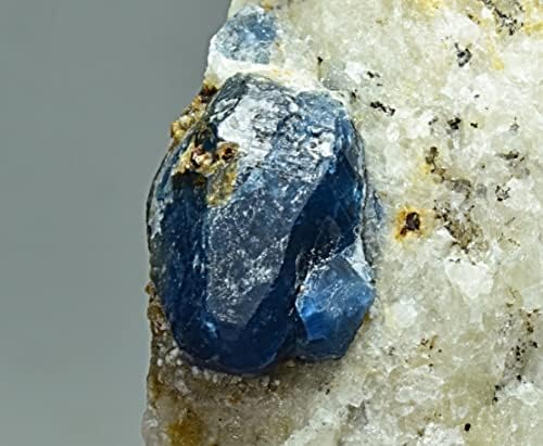 Rijetki kristal afganita s fluorescentnim premazom na kalcitnoj matrici od 93 g